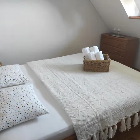 Deak Vendeghaz Dörgicse