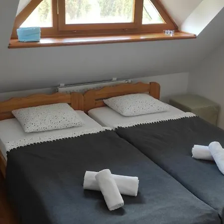 アパート Deak Vendeghaz *