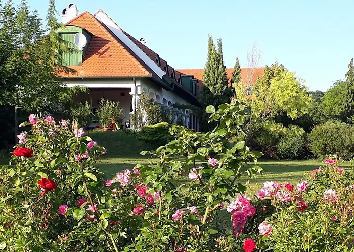 Deak Vendeghaz Lägenhet